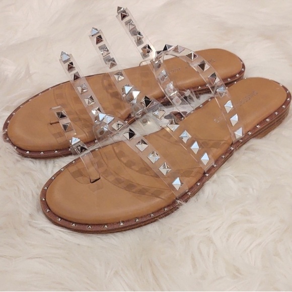 Sincerely Jules Tabbi Studded Sandals Clear NWOT - Picture 2 of 5